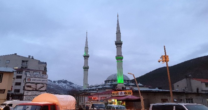 Gümüşhane’deki camilerde cemaatsiz namaz kılındı