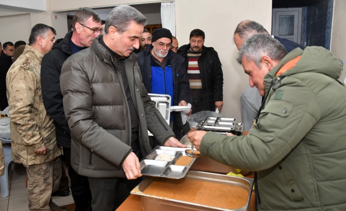 Geçit köyünden 17 yıldır kimse aç geçmiyor #haberi, #haberleri, #Gümüşhane #haber