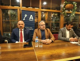 Anahtar Parti basınla buluştu