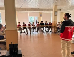 Dumlupınar Ortaokulu öğrencilerinden Sosyal Hizmet Merkezine ziyaret