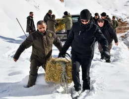 Gümüşhane’de aç kalan yaban hayvanları için seferberlik