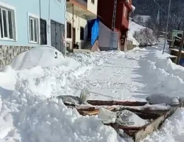 Kardan kapanan yola pratik çözüm