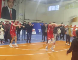 Ünsal Group Şiran Akademi Spor evinde fırtına gibi: 3-0