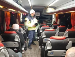 Yolcu Sandıkları Kişi Jandarma Çıktı! Gümüşhane’de otobüslerde habersiz denetim