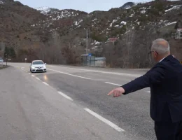 22 yıldır yolculara sofra kuruluyor