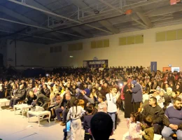 Şiran’da salonlar dar geldi! Binlerce kişi Fadıl Aydın programına katıldı
