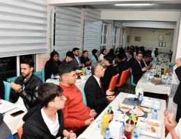 Gümüşhane’de İftar Sofrasında 5 Ülke Buluştu: Ramazan Geleneklerini Anlattılar!