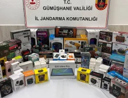 Jandarma yol kontrolünde 500 bin TL değerinde kaçak elektronik ürün ele geçirdi