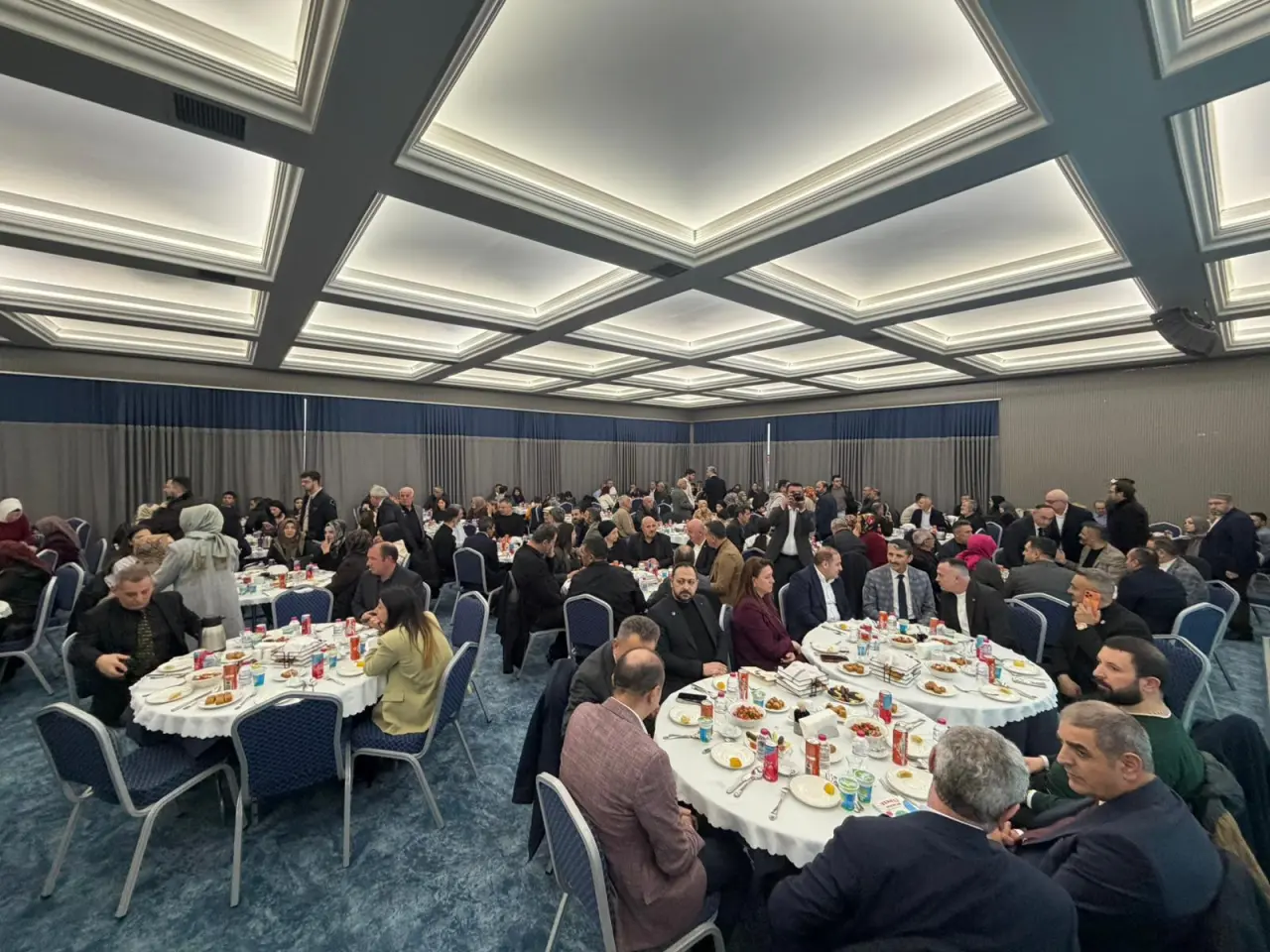 Kocaeli GÜDEF’in Geleneksel İftar Sofrasında Gümüşhaneliler Bir Araya Geldi