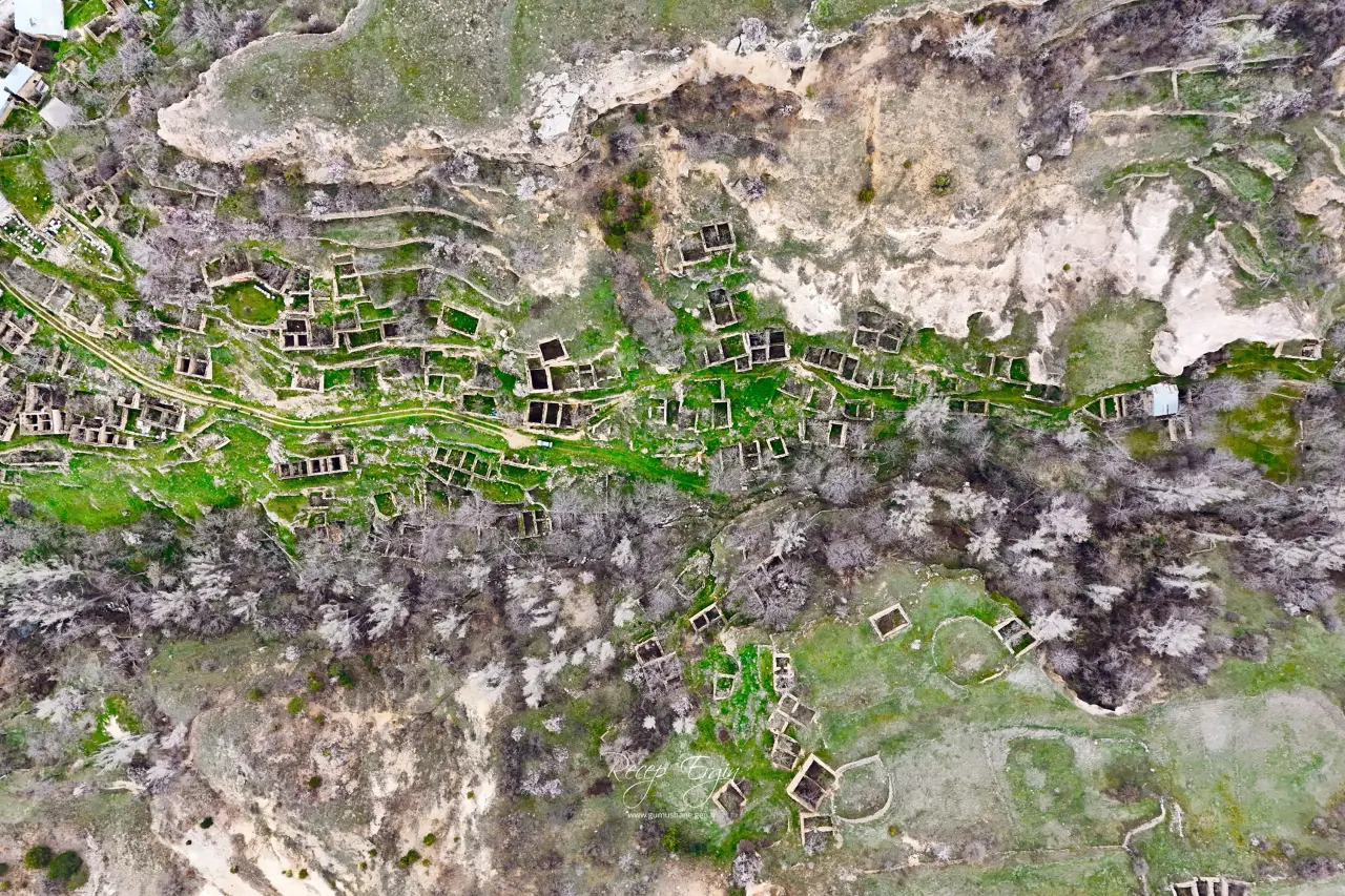 Gümüşhane’nin saklı hazinesi Eski Mardin görünümüyle büyülüyor!