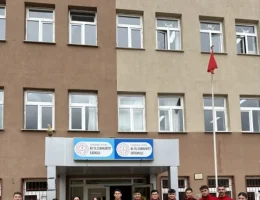 Kürtün Meslek Yüksekokulu Öğrencilerinden Eğitimcilere Vefa Ziyareti