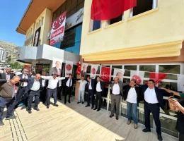 MHP Gümüşhane’de 15. Olağan Kongre Heyecanı: Mete Kaya Güven Tazeledi