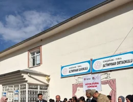 Köyde Dijital Dönüşüm Projesi Torul Altınpınar Ortaokulunda Tamamlandı