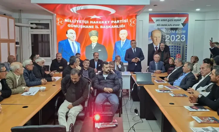Başkan Başer, Gümüşhane Belediyesi’nin çalışmalarını ve gelecek projelerini MHP teşkilatına değerlendirdi