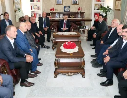 Gümüşhane’de 19 Ekim Muhtarlar Günü Tören ve Ziyaretlerle Kutlandı