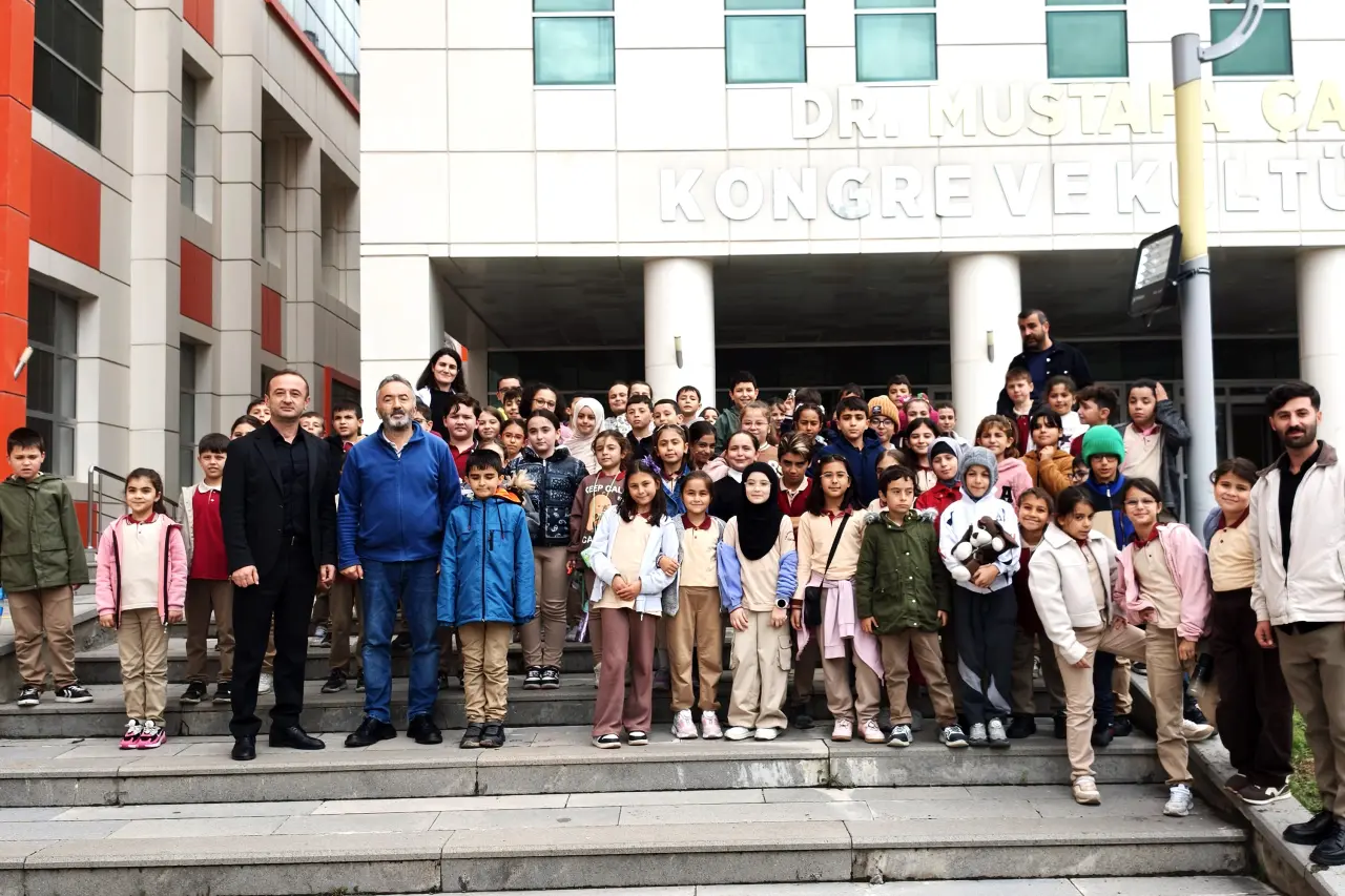 Minikler Binlerce Yıllık Tarihi Dijital Müzede Keşfetti