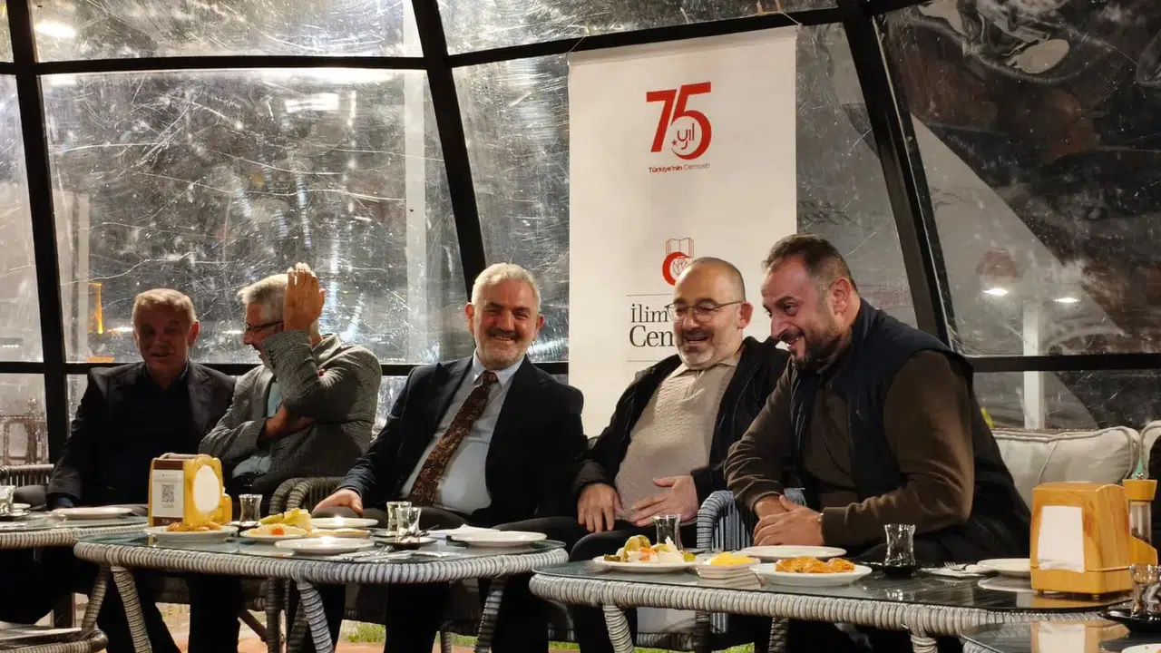 ‘Şehir Sohbetleri’nde Gümüşhane’nin Yatırımları ve Geleceği Masaya Yatırıldı