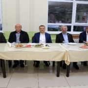Vali Taşbilek iftarını Özel İdare çalışanlarıyla yaptı