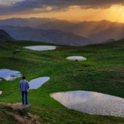 İmparatorlukların sessiz tanığı Dipsiz Göl’de bahar güzelliği