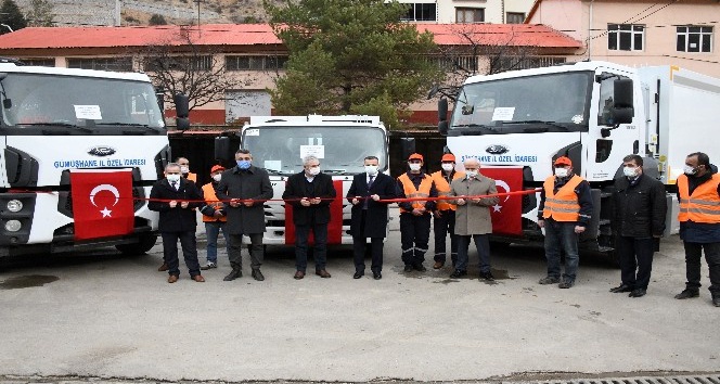 Gümüşhane İl Özel İdaresi’nin yeni çöp araçları hizmete sunuldu