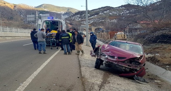 Gümüşhane’de trafik kazası: 2 yaralı