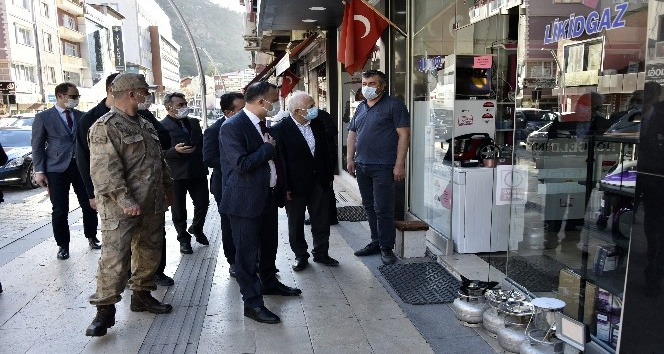 Gümüşhane’de ‘tam kapanma’ denetimi