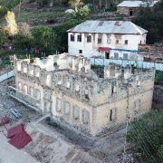 142 yıllık Sarı Mektep’te restorasyon çalışmaları devam ediyor
