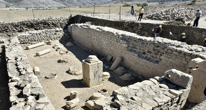 Satala Antik Kentindeki kazılarda 5 bin yıllık bulgulara rastlandı