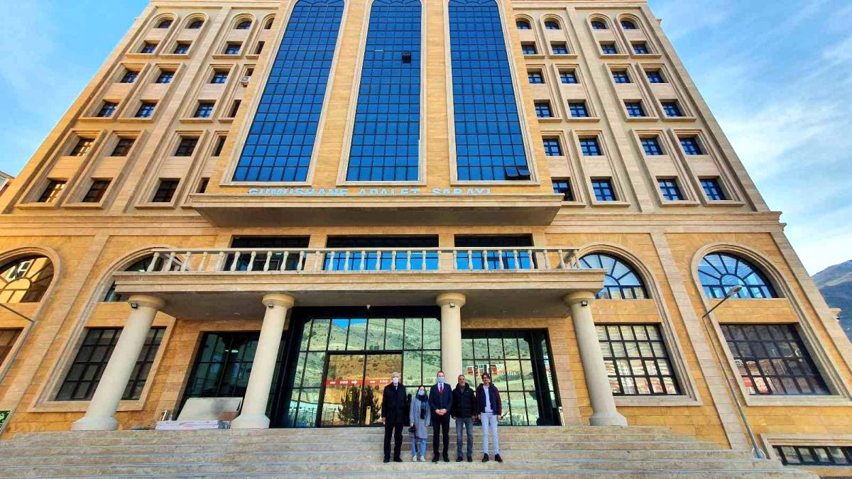 Gümüşhane Adliyesi yeni binasında hizmet vermeye başladı