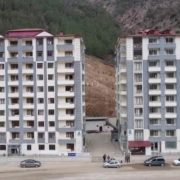 GÜMÜŞHANE’DE YURTLARDAKİ FAZLA YEMEKLER İHTİYAÇLILARA ULAŞTIRILIYOR