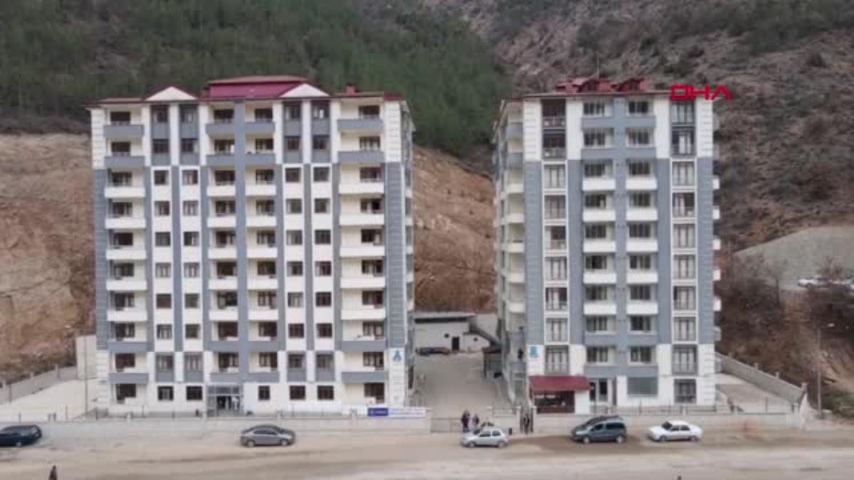 GÜMÜŞHANE’DE YURTLARDAKİ FAZLA YEMEKLER İHTİYAÇLILARA ULAŞTIRILIYOR