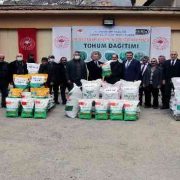 Gümüşhane’de üreticilere 46 ton yem bitkisi tohumu dağıtıldı