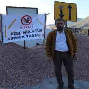 ”Zarara Uğradım” dedi, hastane yolunu 2. kez ulaşıma kapattı