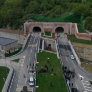 Zigana Tüneli nerede, hangi il ve ilçede? Zigana Tüneli kaç km, kaç metre uzunluğunda? Zigana Tüneli hangi illeri birbirine bağlıyor?