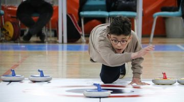 Gümüşhane’de curling heyecanı yaşandı