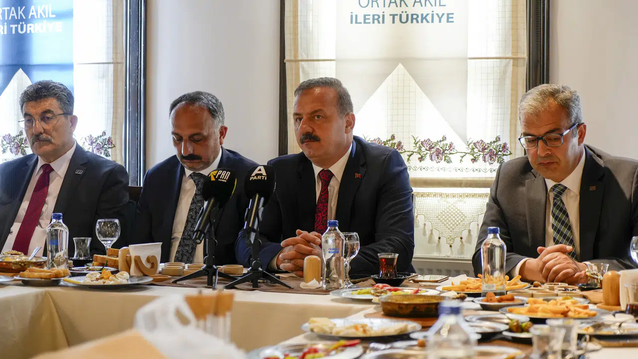 Anahtar Parti Genel Başkanı Ağıralioğlu Gümüşhane’de #haberi, #haberleri, #Gümüşhane #haber