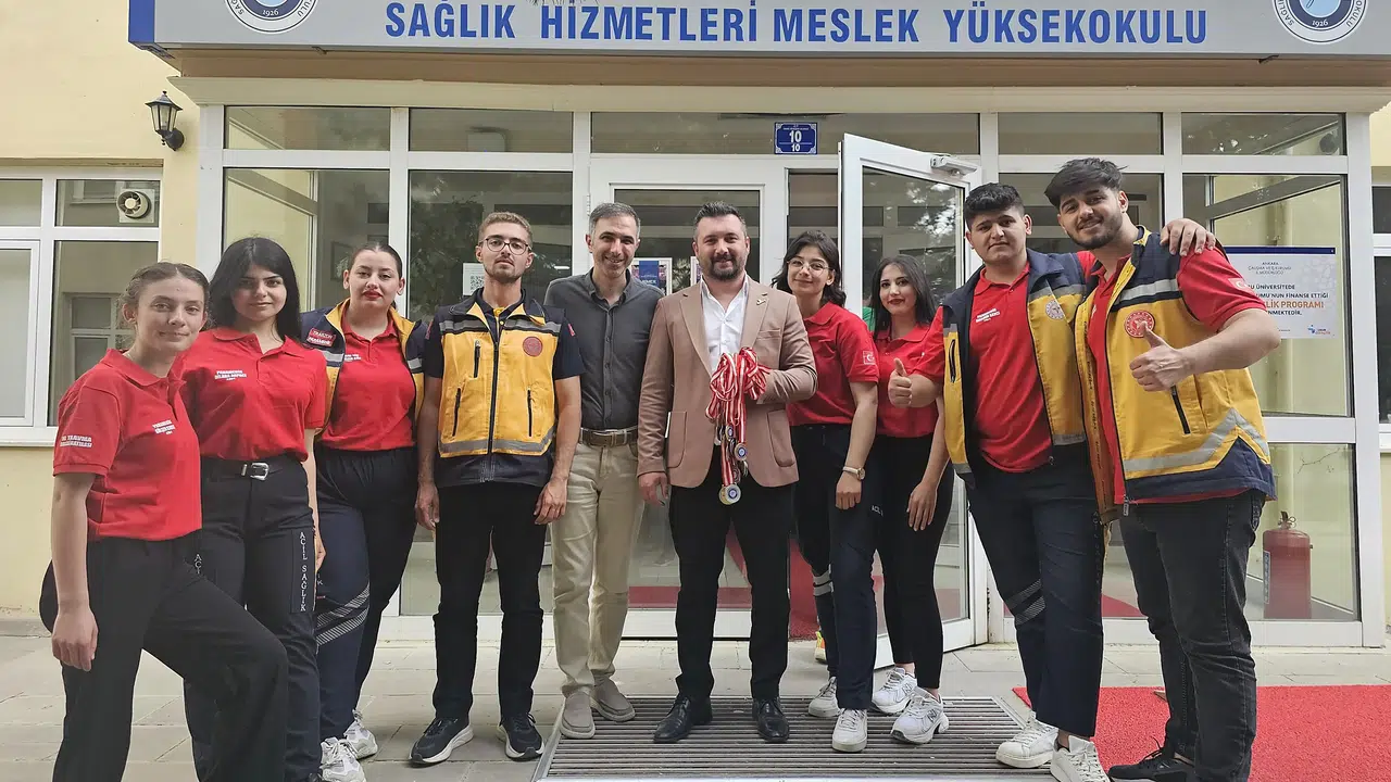 Gümüşhane Üniversitesi’ne TRALLİ Travma Rallisi’nden 5 Derece ve 20 Madalya #haberi, #haberleri, #Gümüşhane #haber