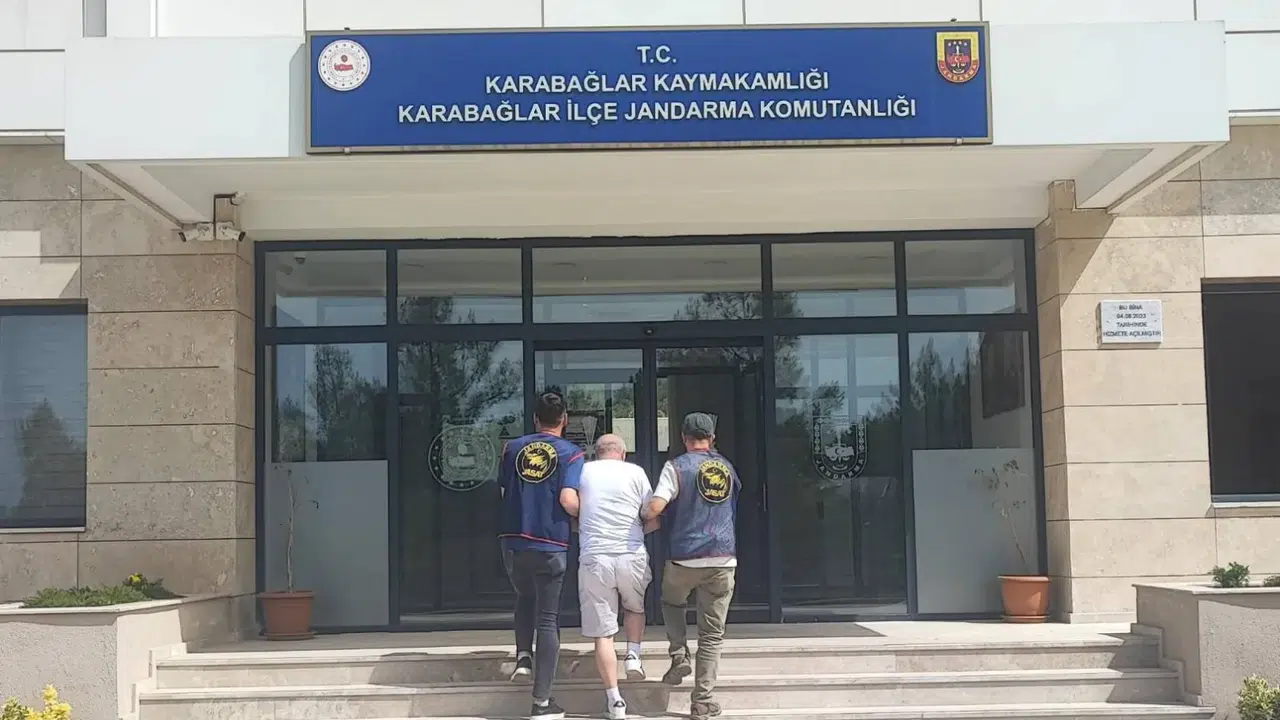 Jandarma Dedektifleri Firari Hükümlüyü İzmir’de Yakaladı #haberi, #haberleri, #Gümüşhane #haber