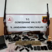 Şiran’da cephanelik gibi eve Jandarma operasyon yaptı #haberi, #haberleri, #Gümüşhane #haber