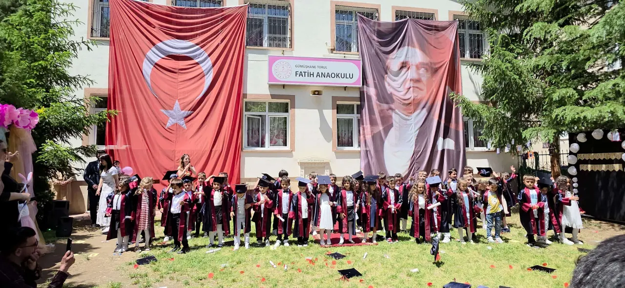 Torul’da minik öğrencilerden yıl sonu okul öncesi şenliği #haberi, #haberleri, #Gümüşhane #haber