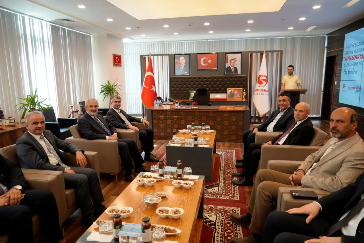 Bakan Yardımcısı Tarıkdaroğlu Gümüşhane’de temaslarda bulundu #haberi, #haberleri, #Gümüşhane #haber