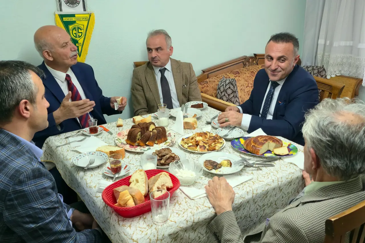 Rektör Yıldız’dan vefa ziyareti #haberi, #haberleri, #Gümüşhane #haber