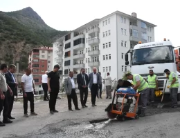 Asfalt yama robotu ve seyyar lavabolar hizmette #haberi, #haberleri, #Gümüşhane #haber