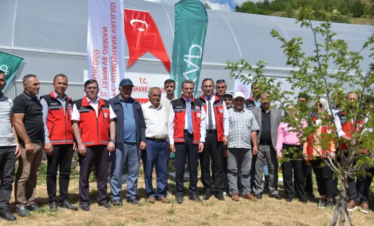 Gümüşhane’de 5 Milyonluk Sera Projesiyle 16 Üreticiye Destek! #haberi, #haberleri, #Gümüşhane #haber