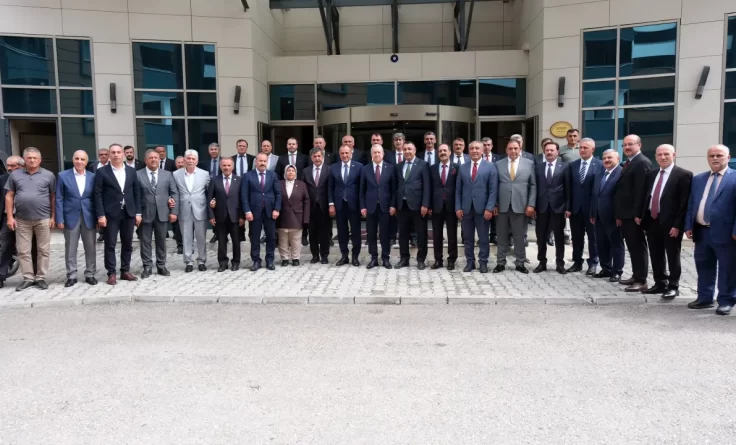 MHP Genel Başkan Yardımcısı Sadir Durmaz’dan Gümüşhane Belediyesi’ne destek ziyareti #haberi, #haberleri, #Gümüşhane #haber