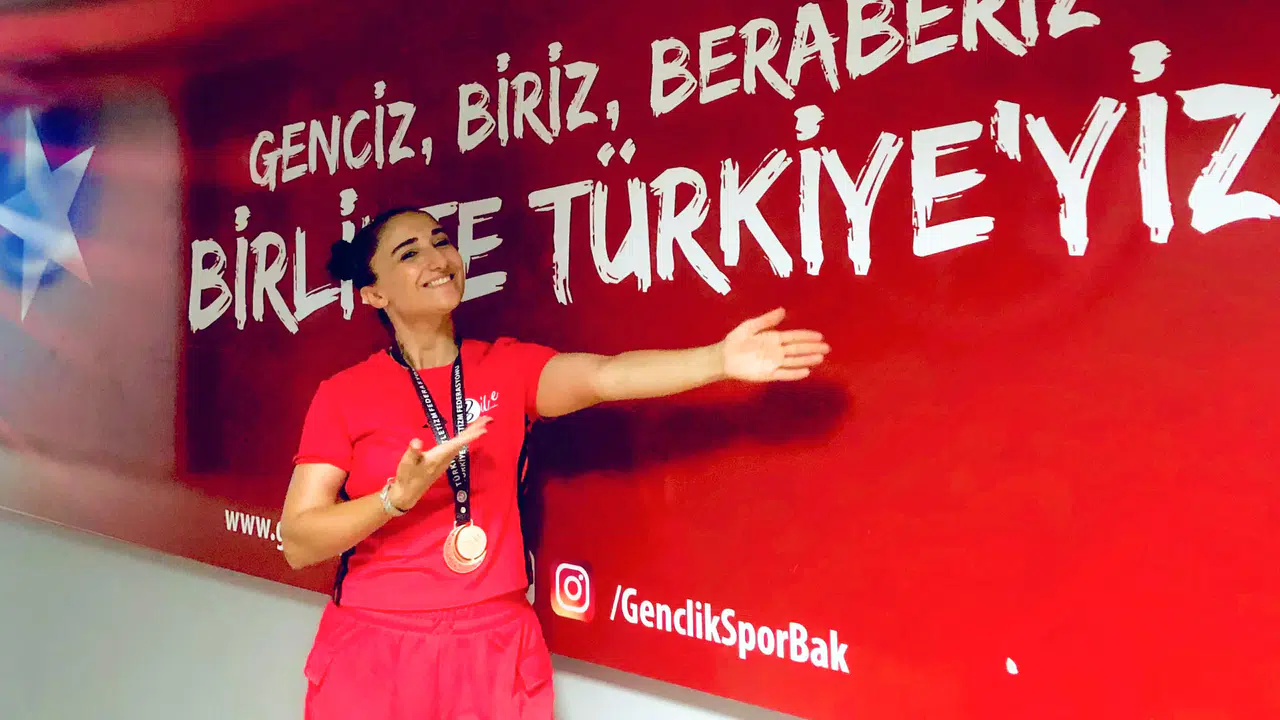 Şiranlı atletten Türkiye Pist Şampiyonası’nda Madalya Yağmuru #haberi, #haberleri, #Gümüşhane #haber