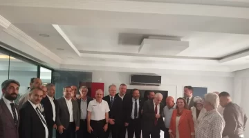 İYİ Parti heyeti Gümüşhane’de esnafla buluştu, sorunları dinledi #haberi, #haberleri, #Gümüşhane #haber