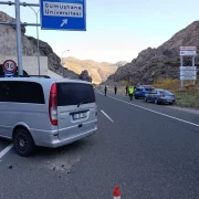 Gümüşhane-Trabzon yolunda korkutan kaza: 4 yaralı