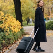 Rahat ve Güvenli Seyahatler İçin: Büyük Boy Valiz Modelleri