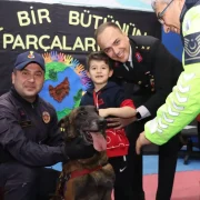 Gümüşhane Jandarmasından özel çocuklara anlamlı ziyaret
